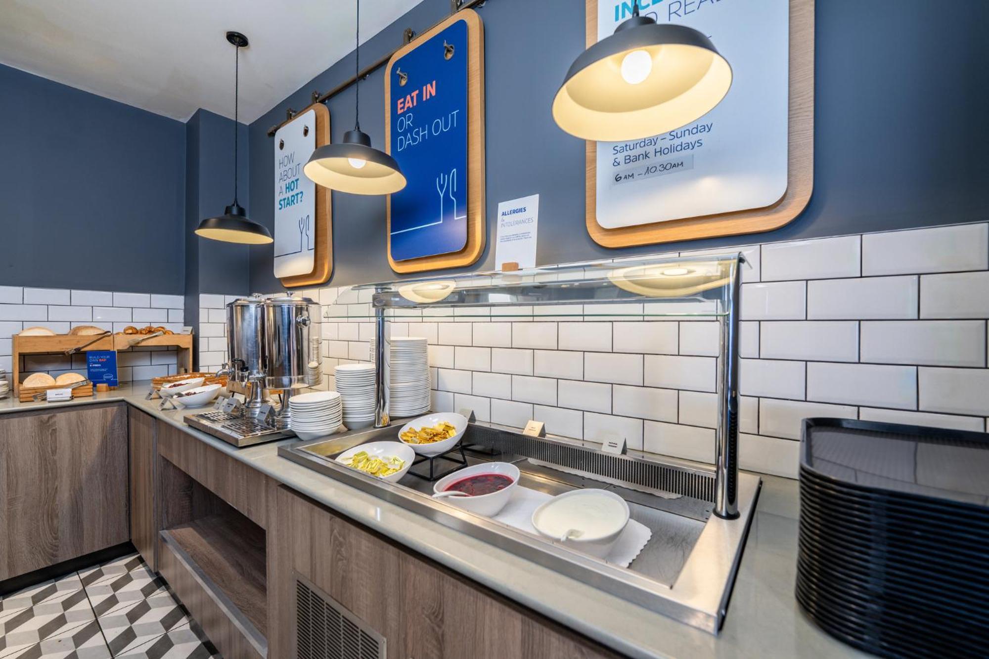 Holiday Inn Express Aberdeen Airport By Ihg Dyce Exteriér fotografie